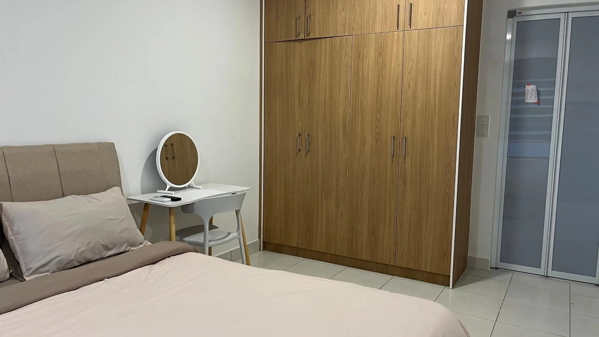 Arena Residence Cozy Apartment Sepang Guest house