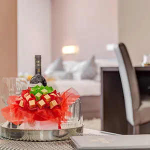 https://palace-suites-heritage-hotel.splithotels.org